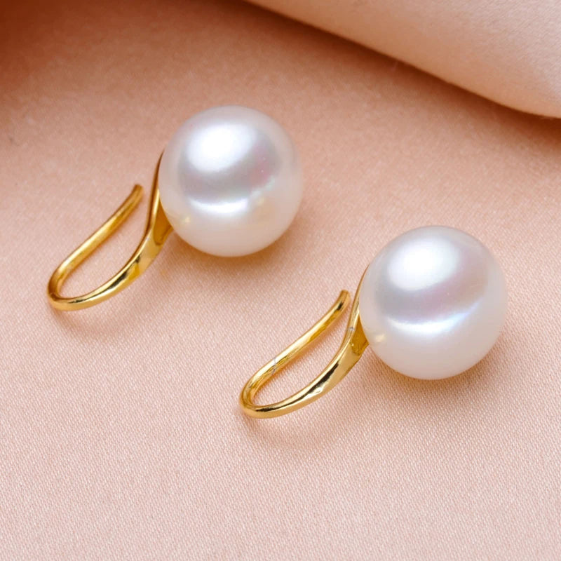 Fashion Simulated Pearl Stud Earrings