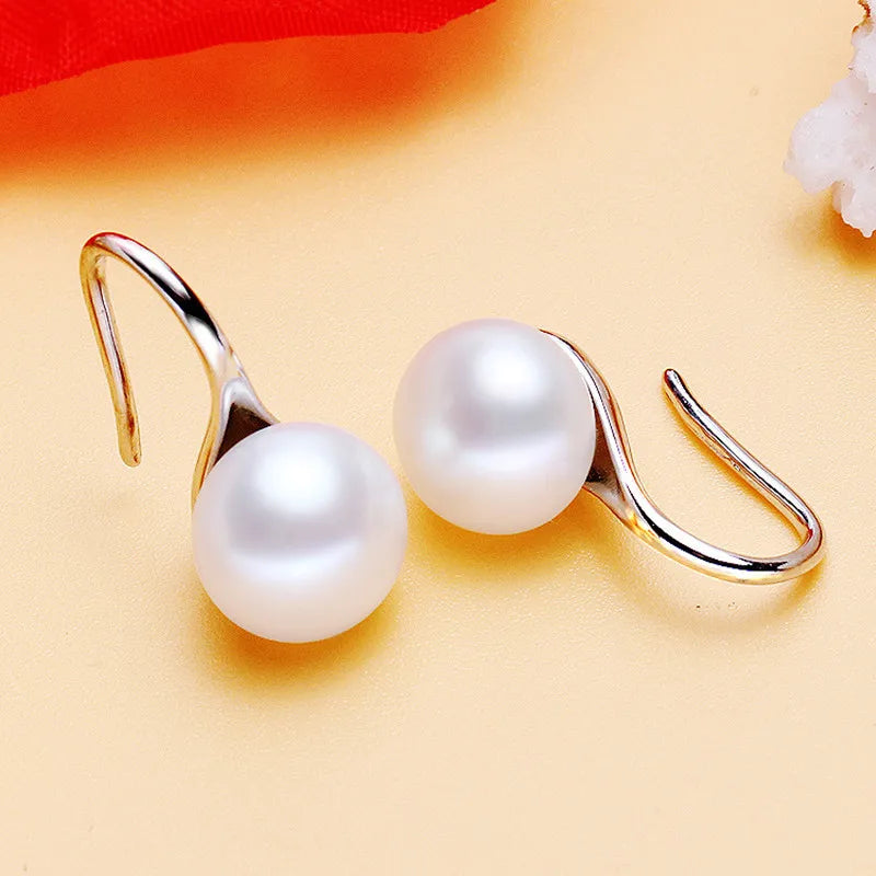 Fashion Simulated Pearl Stud Earrings