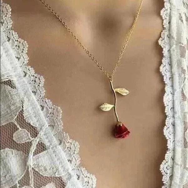 Elegant Pendant Necklace for Women