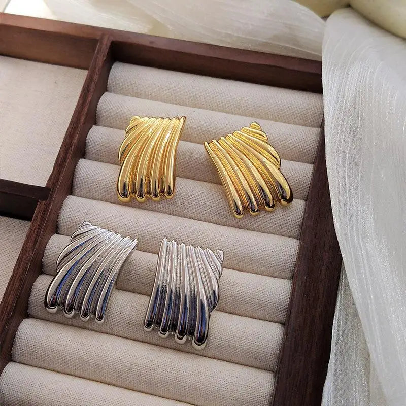 Punk Rectangular Ribbed Earrings for Women