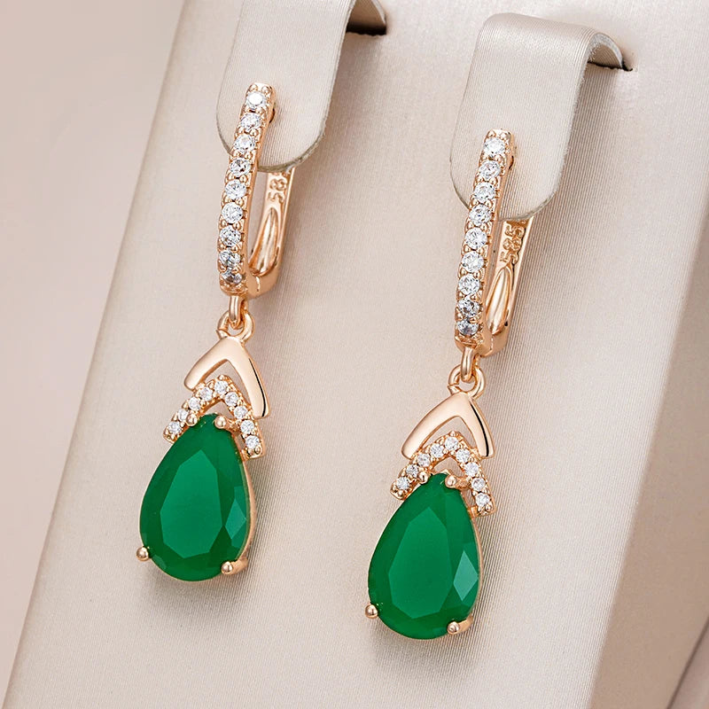 Elegant Emerald 585 Rose Gold Drop Earrings